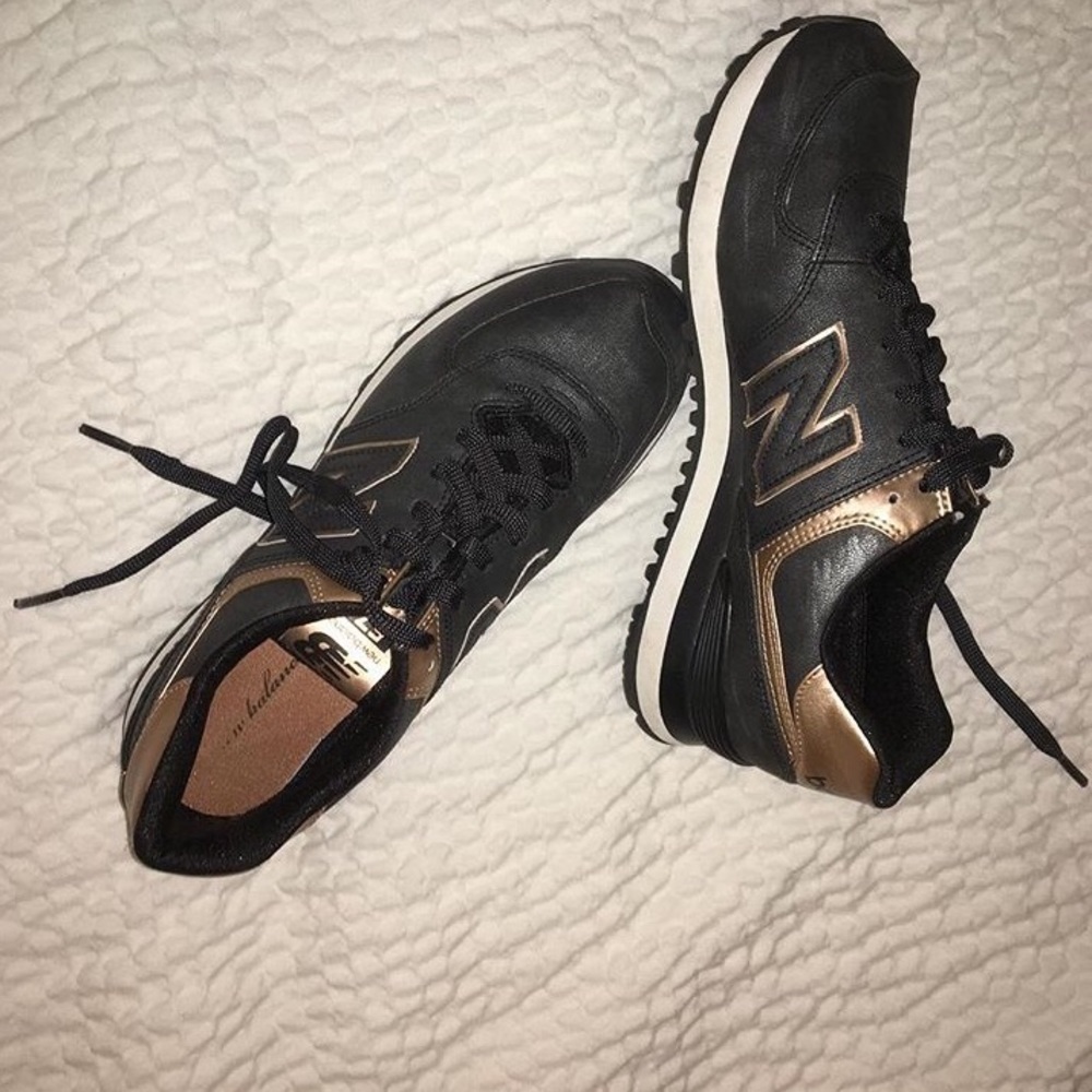 New balance shoes